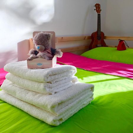 Cozy Danube Room - 15 Mins To Downtown فيينا المظهر الخارجي الصورة