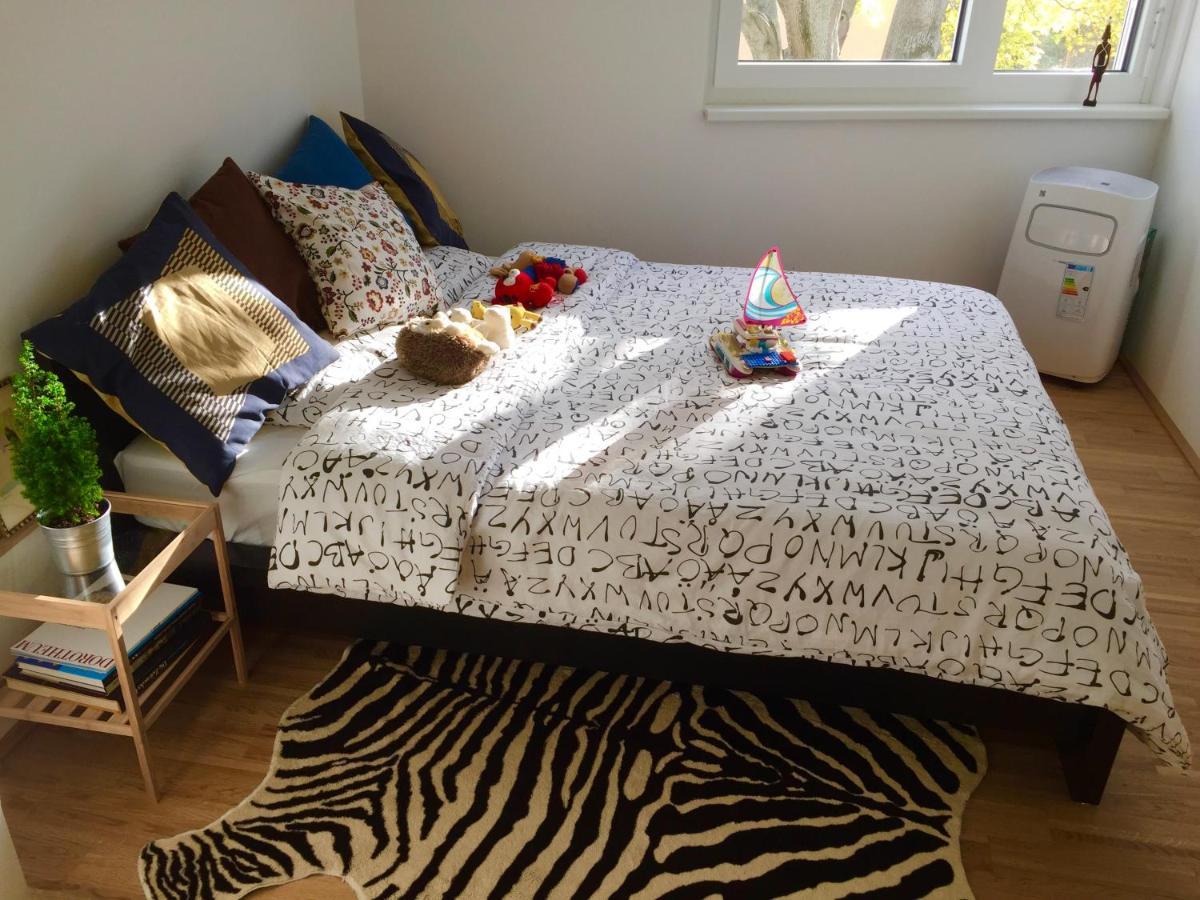 Cozy Danube Room - 15 Mins To Downtown فيينا المظهر الخارجي الصورة
